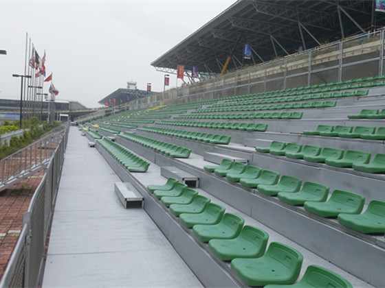 可拆卸拼裝看臺-低靠背吹塑椅-層側(cè)全封閉 可拆卸拼裝看臺-低靠背吹塑椅-層側(cè)全封閉