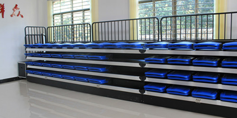 綠蛙看臺走進(jìn)山美村委會議室，助力基層民主會議