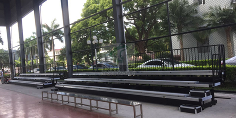 美！綠蛙簡易活動看臺入駐深圳坪山新區(qū)社區(qū)