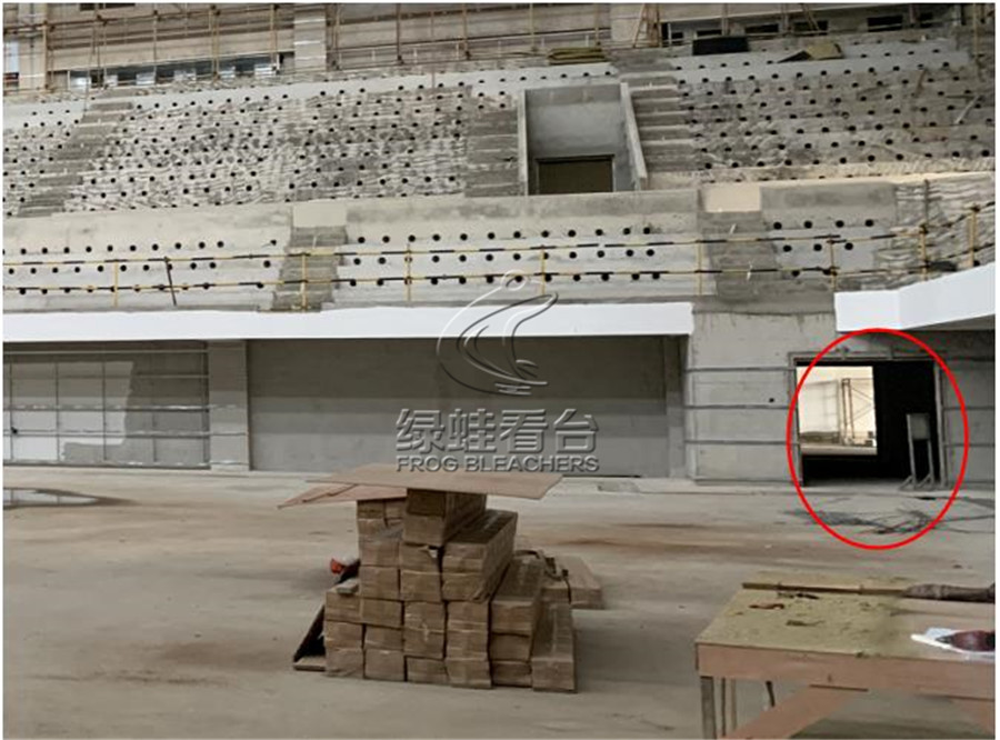 海南大學(xué)多功能綜合體育館看臺座椅